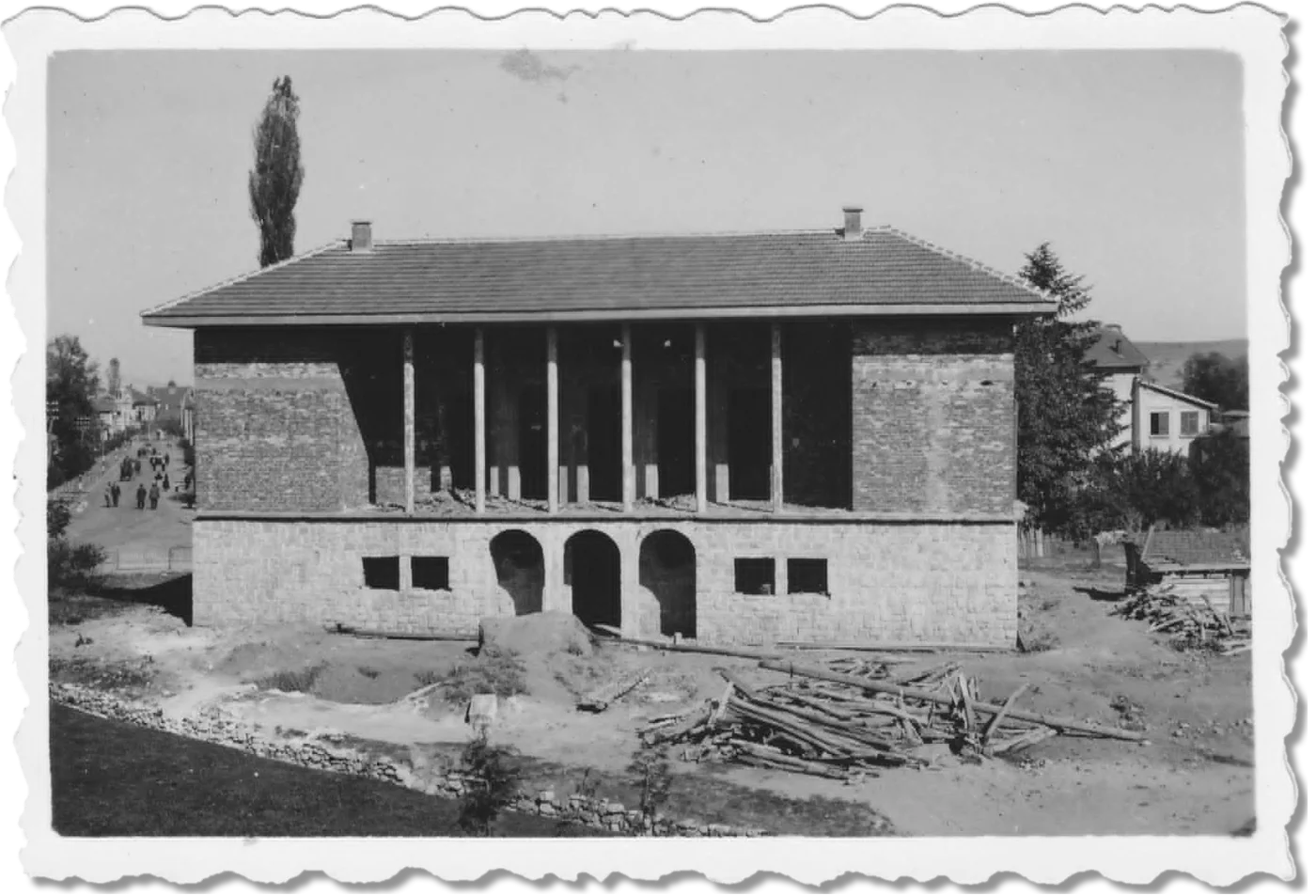Строеж на сградата на Исторически музей – Самоков, архивна черно-бяла фотография